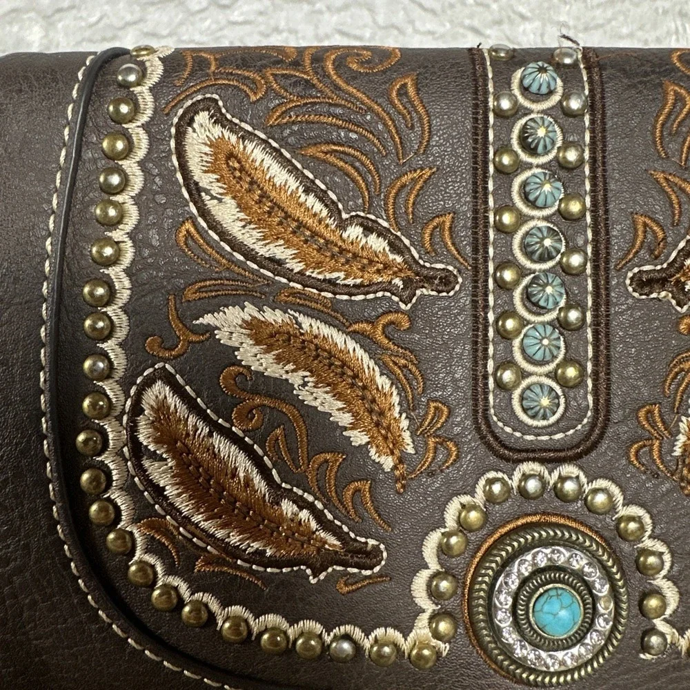 American Bling Clutch Purse Wallet Brown Embroidered Native Design Rhinestone